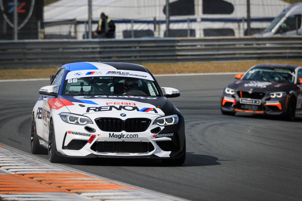 Willem Meijer/Lorenzo van Riet win opening race BMW M2 Cup Benelux