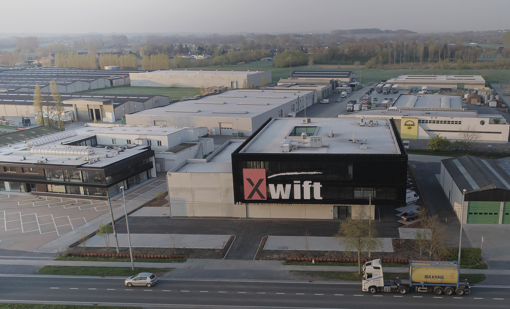 Xwift Racing Jong team Xwift Racing Events heeft grootse ambities - BMW M2 CS Racing ...